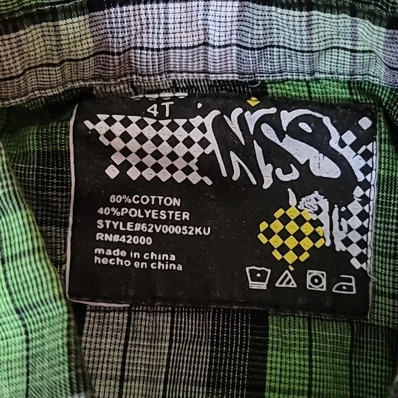 Short sleeve plaid button-down shirt - Picture 7 of 8